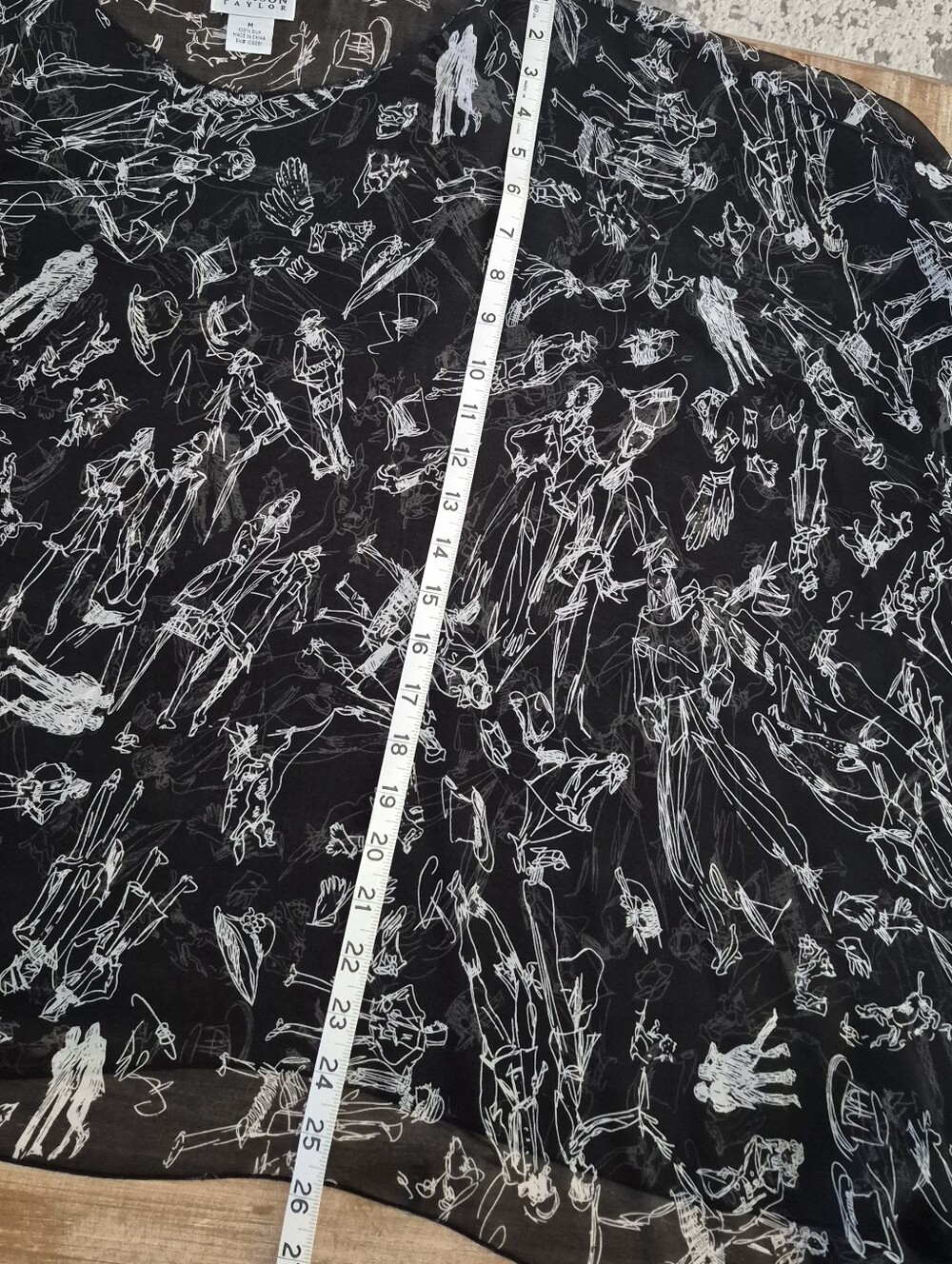Allison Taylor 100% Silk Sheer Black Overlay Poncho Sketch Print M/OS - Picture 9 of 9